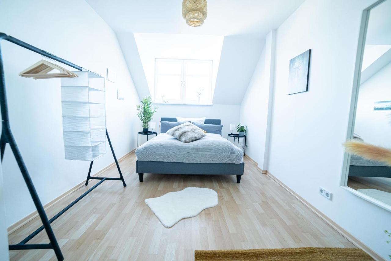 Fullhouse - - M34 - 3 Beds - Nespresso Chemnitz